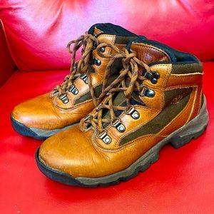 MENS TIMBERLAND GENUINE LEATHER BROWN HIKING BOOTS SIZE 7